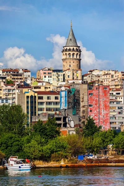 トルコ都市のイスタンブール ガラタ塔 オール地区と都市の景観 — ストック写真