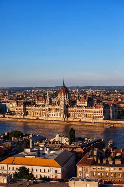 Budapeste Pôr Sol Capital Hungria Cidade Com Parlamento Húngaro Edifício — Fotografia de Stock