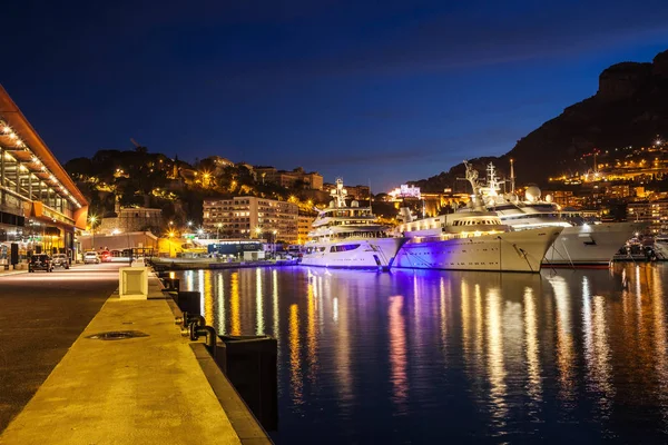 Monaco Fürstentum Bei Nacht Luxus Yachten Hafen Hercules Waterfront — Stockfoto