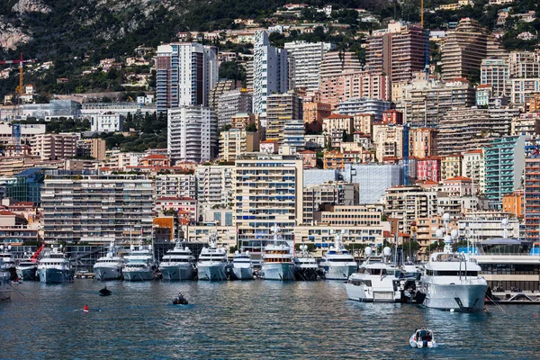 Monaco Prensliği Şehir Merkezi Cityscape Deniz Bağlantı Noktasından Yoğun Nüfuslu — Stok fotoğraf