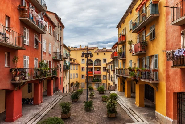 France Nice Ville Maisons Traditionnelles Colorées Avec Cour Dans Vieille — Photo