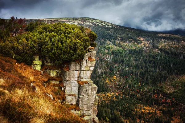 チェコ共和国 ヨーロッパでクルコノシェ山脈 Karkonosze 秋の風景 — ストック写真