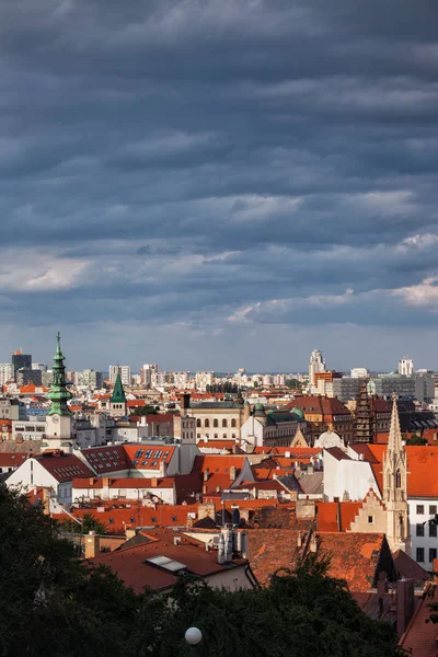 Cidade Bratislava Cidade Eslováquia Vista Acima Cidade Velha — Fotografia de Stock