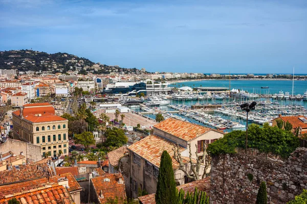 Vieux Port Akdeniz Tarafından Fransız Rivierası Nda Fransa Cannes Şehir — Stok fotoğraf