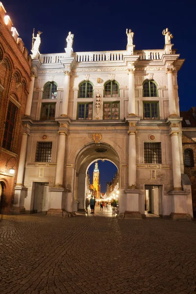 Golden Gate Natten Gamla Stan Gdansk Polen Landmärke Staden Flamländsk — Stockfoto