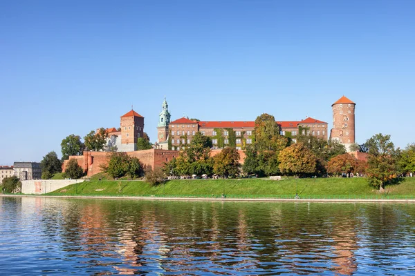 Castillo Real Wawel Ciudad Cracovia Polonia Monumento Medieval Río Vístula — Foto de Stock