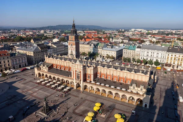 Staden Krakow Polen Stortorget Gamla Stan Flygfoto Cloth Hall Sukiennice — Stockfoto