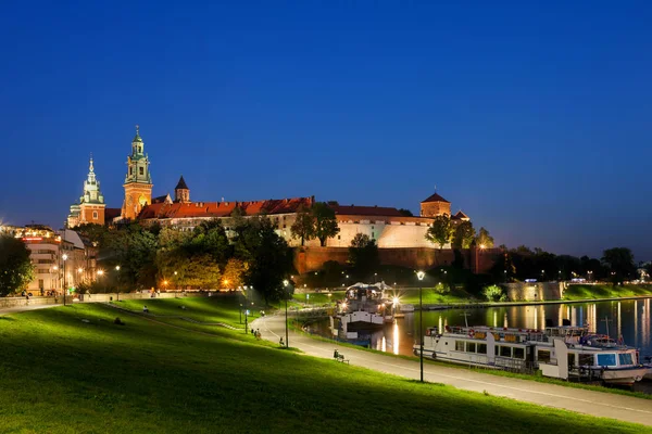 Slottet Wawel Natten Staden Krakow Polen Floden Vistula — Stockfoto