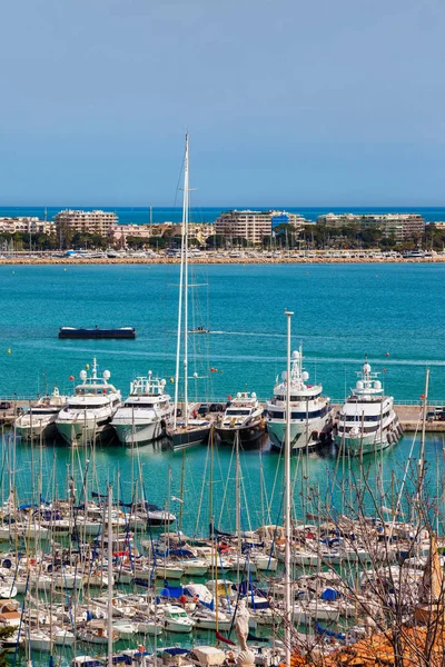 Francia Porto Cannes Costa Azzurra Skyline Della Città Yacht Barche — Foto Stock