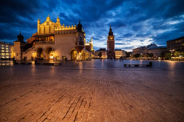 Miasta Krakowa Godzinach Wieczornych Polsce Main Square Panoramę Starego Miasta — Zdjęcie stockowe