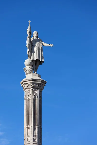 Christopher Columbus Monument Madryt Hiszpania Xix Wieku Statua Gotyckich Cokole — Zdjęcie stockowe