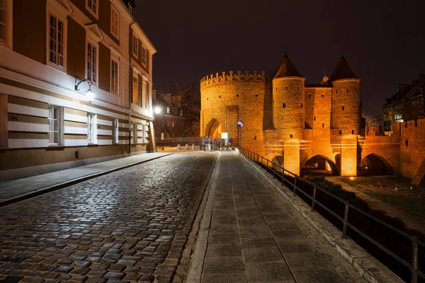 Podwale Street and Barbican in Warsaw at Night — Stock Photo, Image