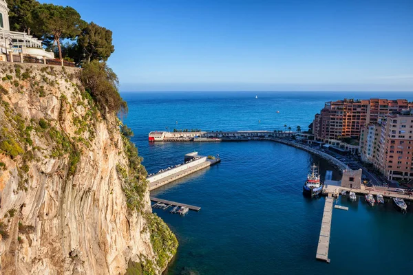 Alta scogliera di Monaco Ville e Port de Fontvieille — Foto Stock