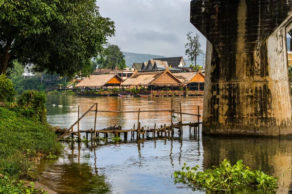 De Kwai rivier in Thailand — Stockfoto
