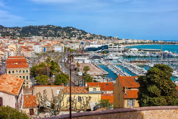 Cannes City Cityscape Yat Limanı ile — Stok fotoğraf