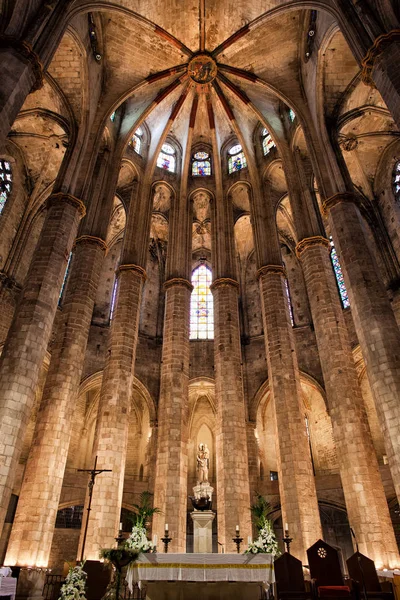 Basilica of Santa Maria del Mar Interior in Barcelona — Stock Photo, Image