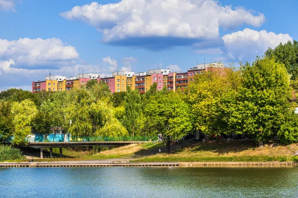 Parque Szczesliwicki en Varsovia — Foto de Stock