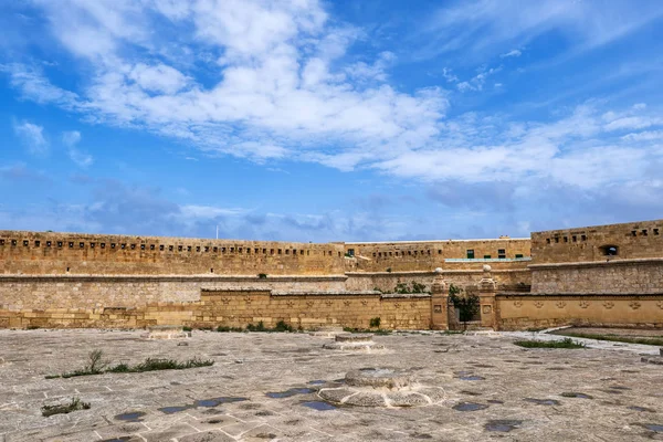 Fort Saint Elmo ve Vallettě — Stock fotografie