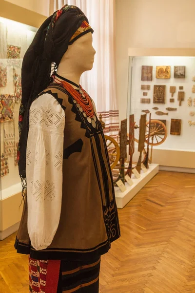 ウクライナ キエフ 2018 Nov 2018 ウクライナの国立歴史博物館で開いた展覧会 太陽のネックレスに ウクライナの古い全国宝石 キエフ ウクライナの — ストック写真