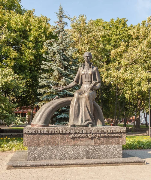 Kovel Ucrania Julio 2018 Monumento Lesya Ukrainka Cerca Plaza Kovel — Foto de Stock