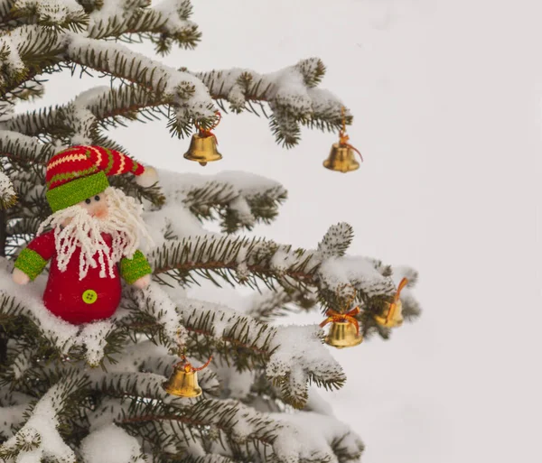 Feliz Gnomo Sinos Árvore Natal Produção Massa — Fotografia de Stock