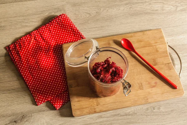 Open Jar Chutney Apples Beet Onions Spices Cutting Board Gray — Stock Photo, Image