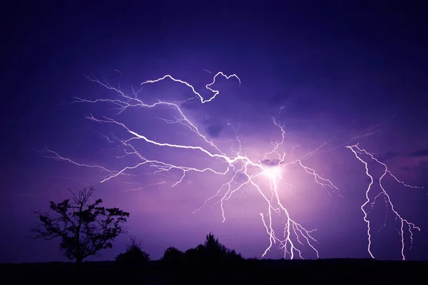 Trovões Relâmpagos Chuva Noite Verão Tempestuosa — Fotografia de Stock