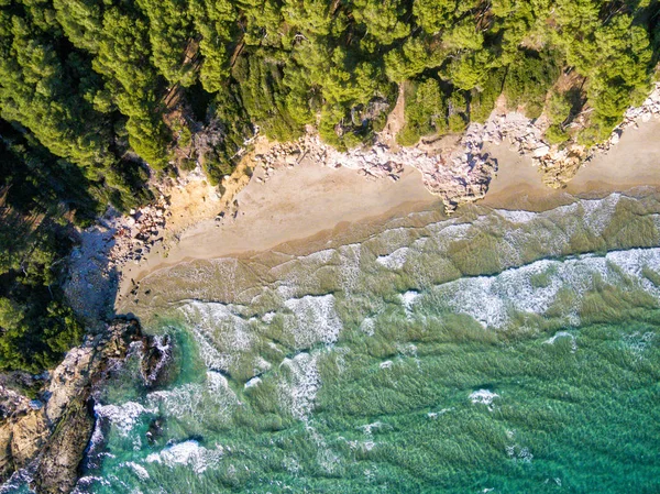 Vista aérea da costa mediterrânea em Costa Brava, Espanha — Fotografia de Stock