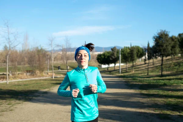 Young Woman Running Outdoors City Park Sunny Day — Stock Photo, Image