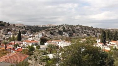 Larnaka Bölgesi, Kıbrıs'ta bulunan Agios Theodoros Köyü Panoraması. Geleneksel Güney Kıbrıs kırsal.