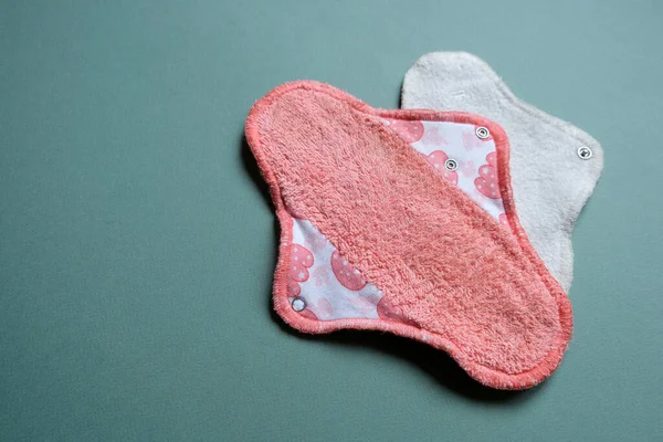 Almohadillas Menstruales Sanitarias Tela Reutilizable Cero Período Residuos Artículos Higiene Fotos de stock libres de derechos