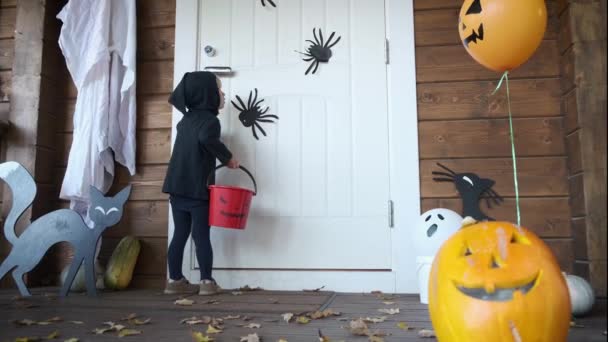 Bonito Truque Criança Deleite Traje Halloween Rapaz Fato Feiticeiro Bater — Vídeo de Stock
