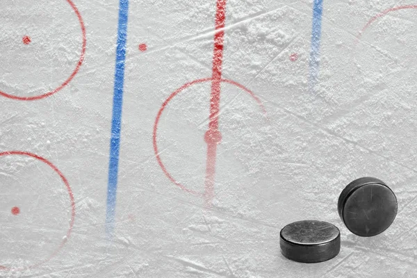 Fragmento Área Hockey Sobre Hielo Con Marcas Par Arandelas Concepto — Foto de Stock