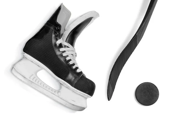 Patines Hockey Palo Hockey Disco Sobre Fondo Blanco Concepto Hockey —  Fotos de Stock