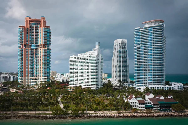 Mrakodrapy South Beach Miami Pohledu Moře — Stock fotografie