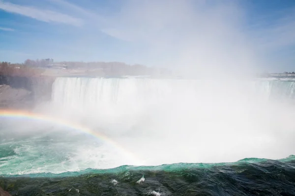 Rainbow Och Ett Moln Niagara Falls — Stockfoto