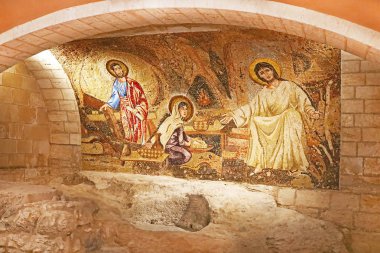 Nazareth, İsrail - 21 Eylül 2017: Grotto Saint Joseph Kilisesi İsa mozaik ile