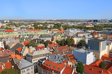 Güneşli bir gün, Letonya Riga görünümünde