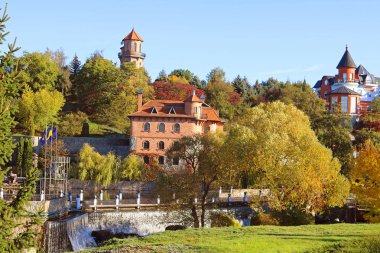Buki, Kiev Region, Ukrayna - 06 Ekim 2018: Doğal sonbahar görünümü Peyzaj Park