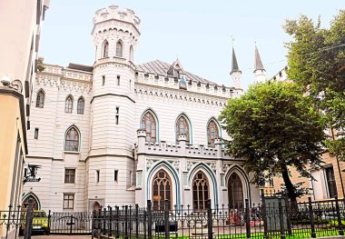 Küçük bir filo Riga, Letonya, Amatu Street bulunmaktadır. Bina Neo-Gotik tarzda bir proje mimarı Johann Felsko sonra 1864-66 yıl dikildi