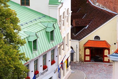 Tallinn, Estonya - 30 Ağustos 2018: Giriş Gustav Adolf dilbilgisi okul Müzesi