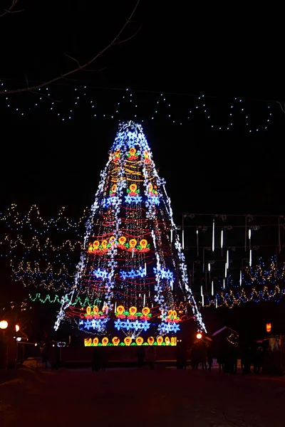 Beautiful Shining Christmas Tree Vinnytsia Ukraine — Stock Photo, Image