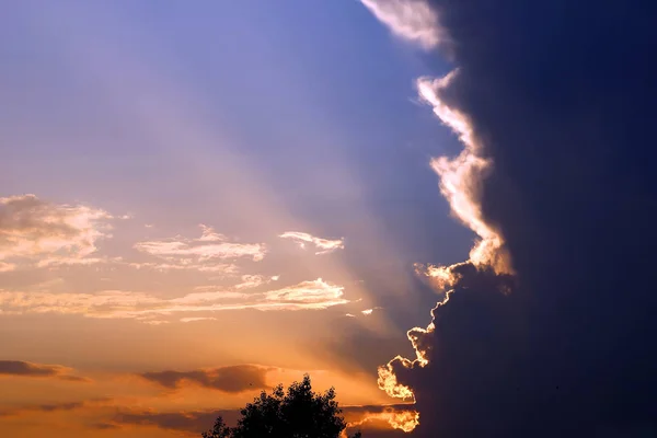 Hermosas Luces Cielo Atardecer — Foto de Stock