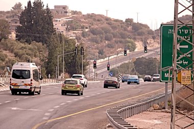 İsrail - 21 Eylül 2017: Sabah İsrail yol görünümünü