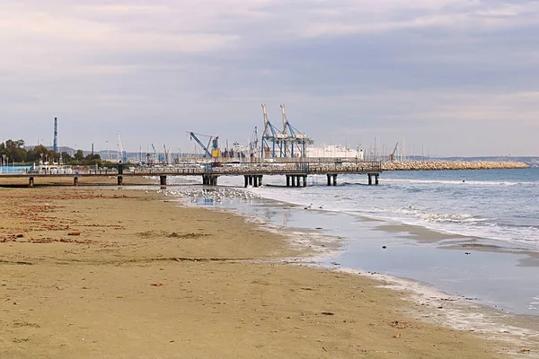 Pohled na přístav v Larnaka, Kypr — Stock fotografie