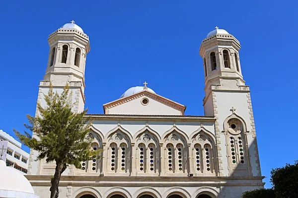 Catedral de Agia-Napa, la principal iglesia ortodoxa de la ciudad de Limassol, Chipre —  Fotos de Stock