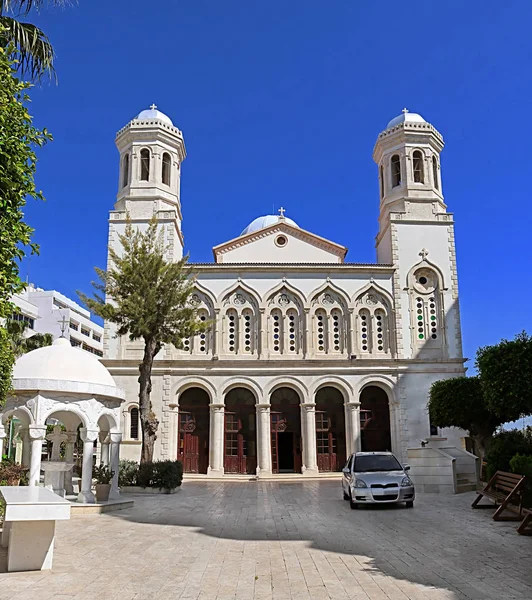 Katedrála v Agia-Napa, hlavní pravoslavná církev města Limassol, Kypr — Stock fotografie
