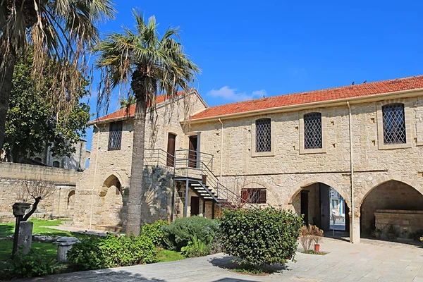 Inne i det medeltida slottet Larnaca, Larnaka, på Cypern — Stockfoto