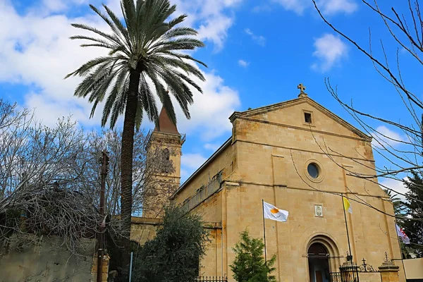 Die Kirche des Heiligen Kreuzes, römisch-katholische Kirche, larnaca, Zypern — Stockfoto