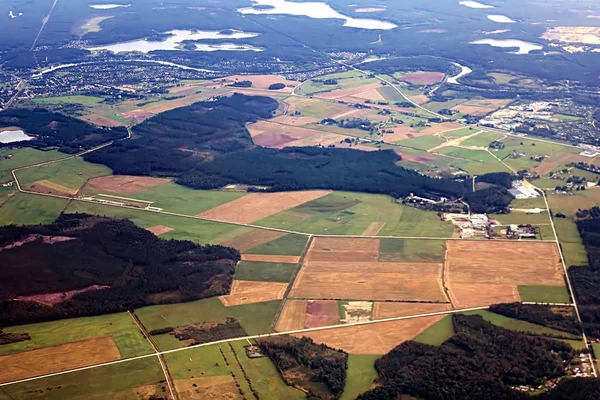 Vista aerea dei campi vicino a Riga, Lettonia — Foto Stock